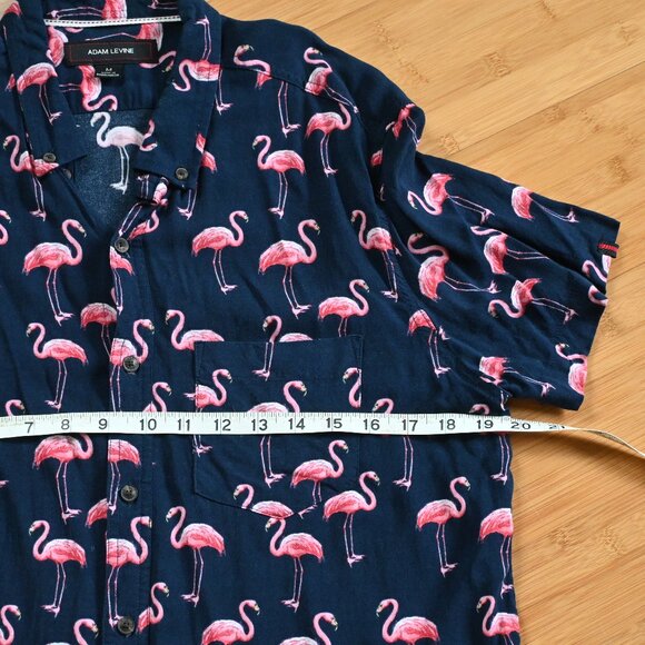 Men's Adam Levine Flamingo Print on Navy Button Down Short Sleeve Size M Unisex - Picture 12 of 15